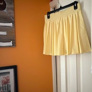 Garage pleated skirt